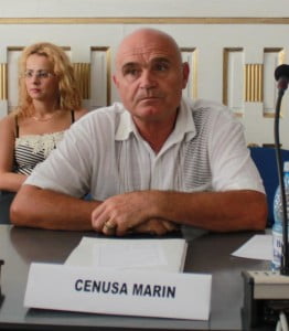 Cenusa-Marin-700x802