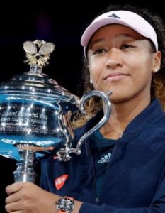 Naomi Osaka, la doar 21 de ani  a castigat al doilea titlu de mare slem in doar 5 luni, la Australian Open si a urcat pe primul loc in clasamentul WTA