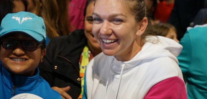 Simona Halep își petrece dimineața alături de copii la Miami Open