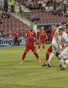 Gata cu pandemia! Se joacă pe bune CFR Cluj – FC Botoșani, marți, ora 21:30. Victorie obligatorie pentru echipa din Gruia