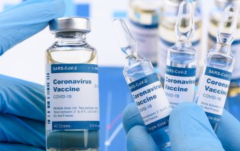 Vaccinare în Alba: Peste 800 de persoane imunizate, 658 vaccinate cu doza 3