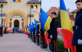 Peste 1.000 de militari,inclusiv polonezi și francezi la parada de 1 Decembrie la Alba-Iulia