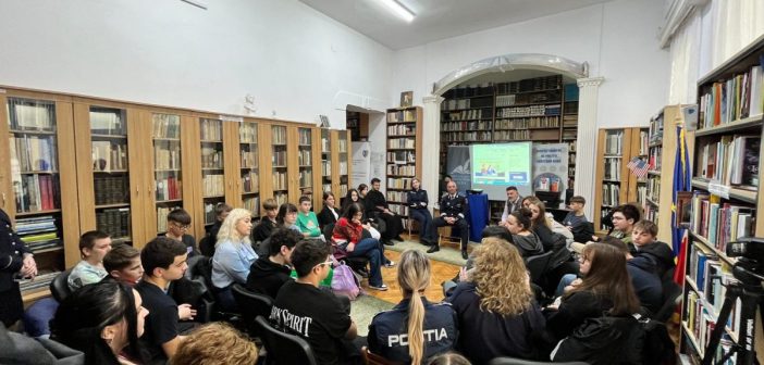 ,,Tăcerea e tot violență. VOCEA TA E SOLUȚIA!” Campania IPJ Alba care mobilizează comunitatea împotriva bullyingului