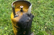 Incendiu la o locuință din Gherla. Pompierii au evacuat o butelie înainte să se producă o explozie