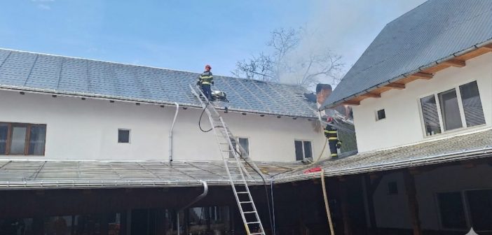 Incendiu la Mănăstirea Izbuc: focul a fost lichidat, fără victime